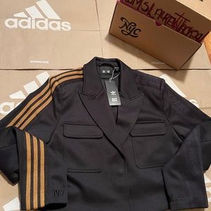 IVY PARK 👑🐝 Adidas 🖤 The Drip: Crop Suit Jacket